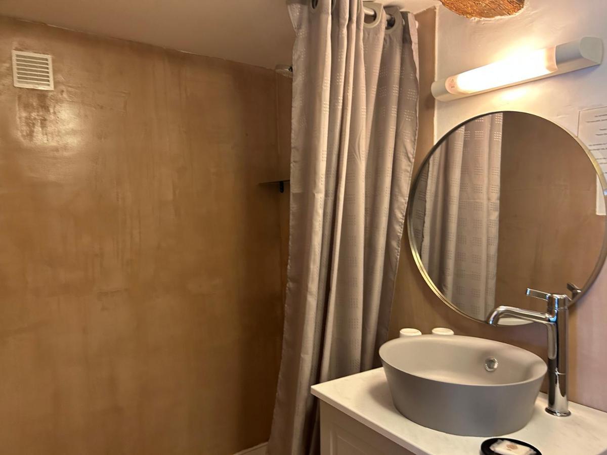La Claveliere Hotel Saint-Auban-sur-l'Ouveze ภายนอก รูปภาพ