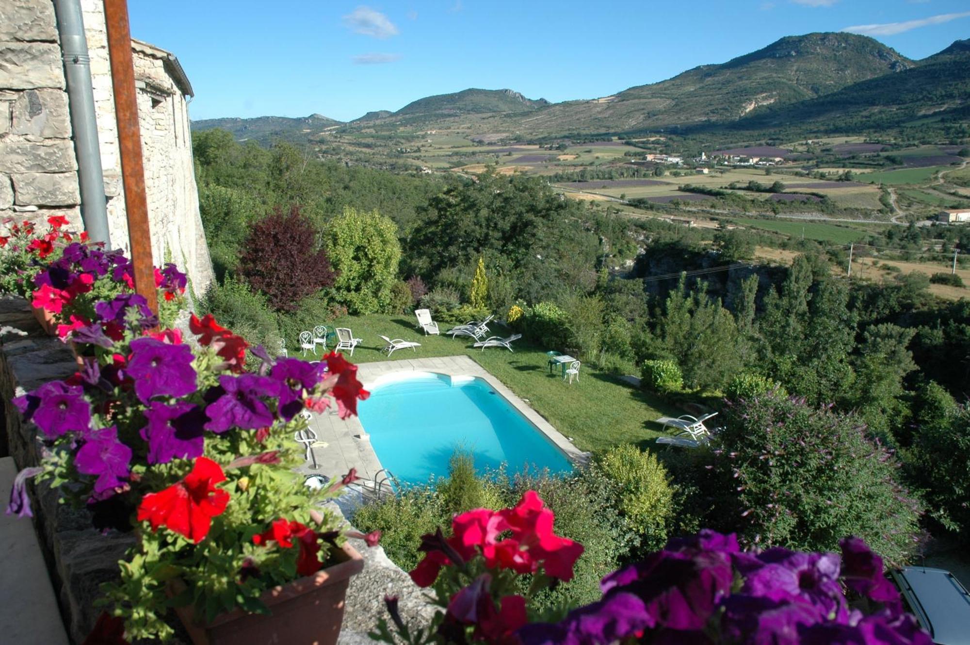 La Claveliere Hotel Saint-Auban-sur-l'Ouveze ภายนอก รูปภาพ
